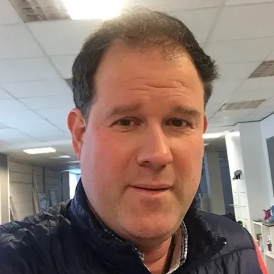 Peter Feldmann profile