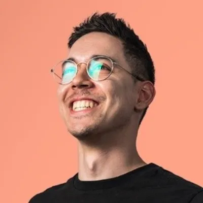 Petr Le profile