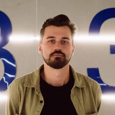 PETR KLEMPA | lifestyle content creator 🟨 profile