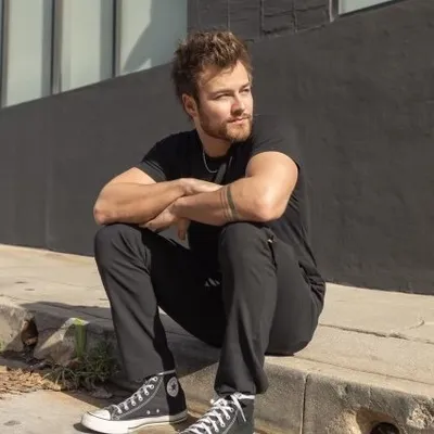 Peyton Meyer profile