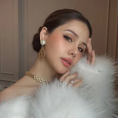 Phanh Lee profile