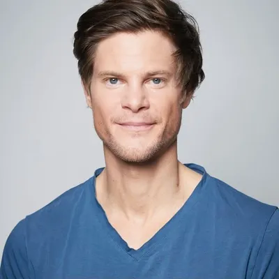 Philip Häusser profile