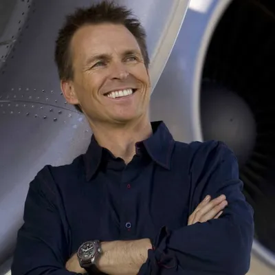 Phil Keoghan profile
