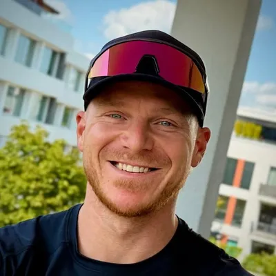 Philipp Schlicher - Hybrid Performance profile