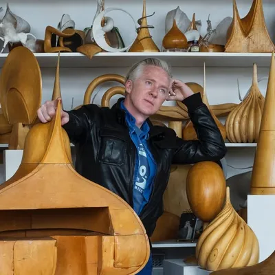 Philip Treacy profile