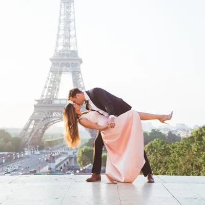 Daria Lorman | Paris Photographer - Weddings, Couples & Family profile