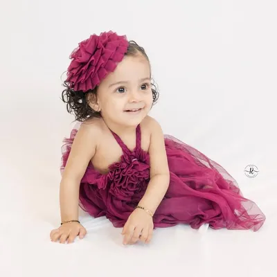 PhotographyByRicha-Maternity and Baby Photography profile