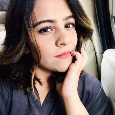 Ridhi Kharbanda profile