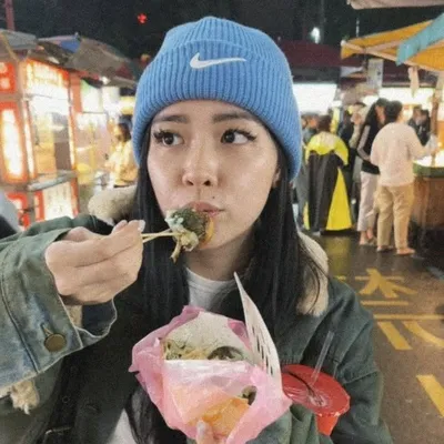 EMIKA profile
