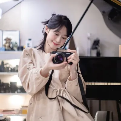 이소영 (Lee Soyoung) profile
