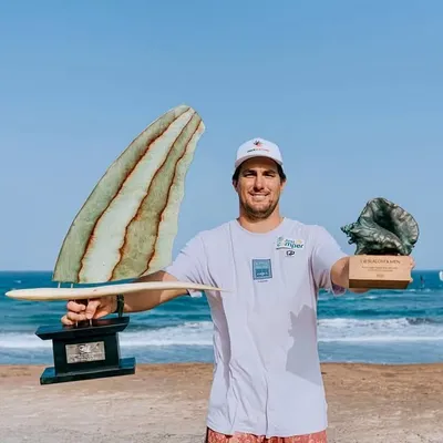 Pierre - Windsurf profile