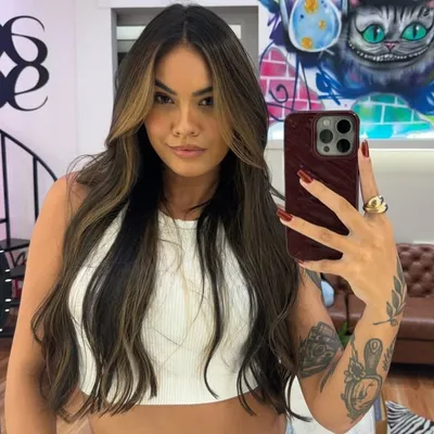 Pietra Lavinia | Social Media profile