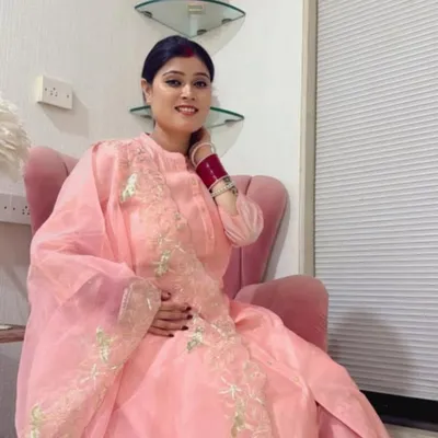 poonam Chaudhari profile