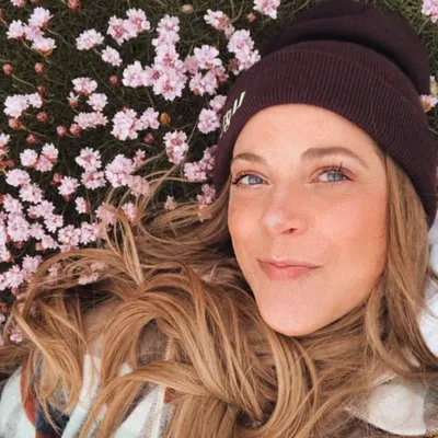 jenny @pikkablue profile