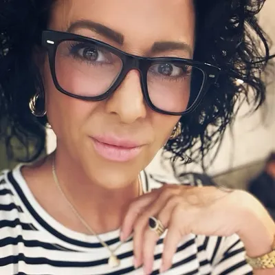 Kim Elizondo profile