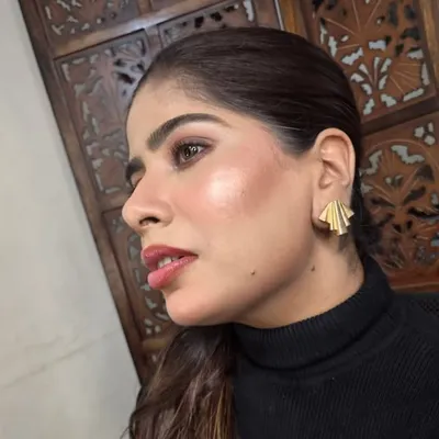 Pratima Tiwari profile
