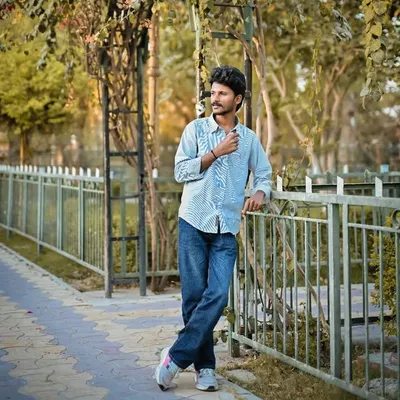 مجھے بھی آپ کی بہت یاد آتی ہے 💔 profile
