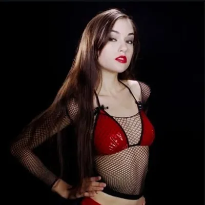 ༺⋆✯ ♱ ✩ 𝔞𝔫𝔤𝔢𝔩𝔩 ✩ ♱ ✯⋆༻ profile