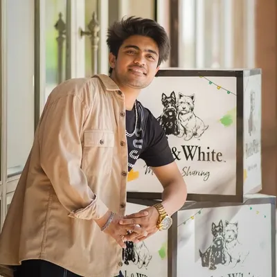 Pitamber Kamra profile