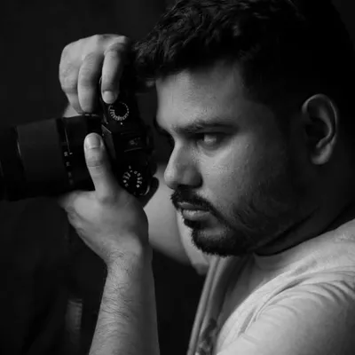 Sanket Hudali | Photographer Instagram profile photo