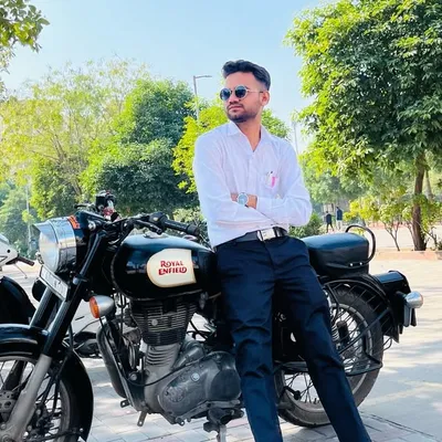 पीयूष 🙂 profile