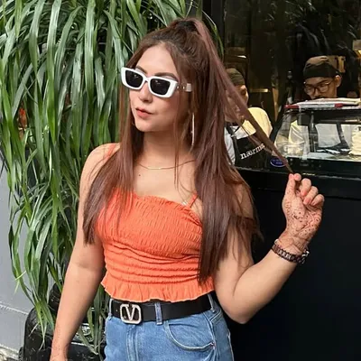 PRIYANKA BAKAYA BHOLA 🧿 profile
