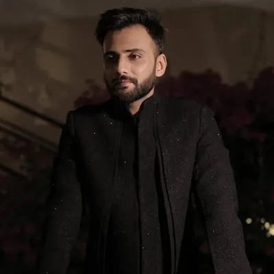 Piyush♠️ profile
