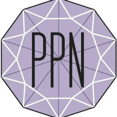 Bay Area natural nails specialist & artist | Laurel profile