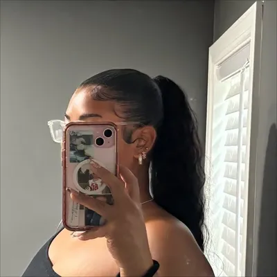 charin 🧸 profile