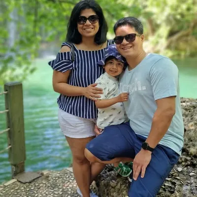 Vrushali and Dev profile