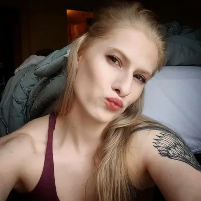 Becky with the Blonde Hair profile
