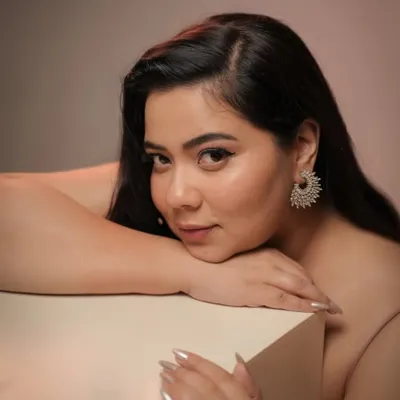 Neelakshi Singh | Lingerie · Wellness · Life profile