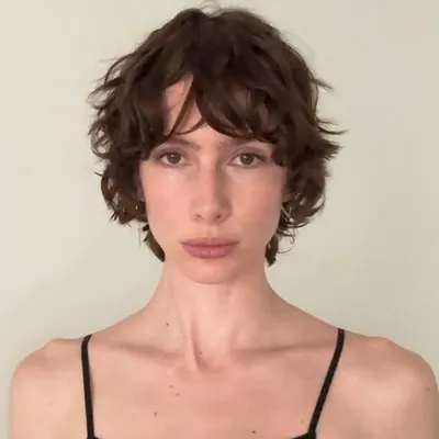 Manon profile