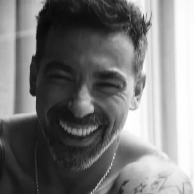 Ezequiel Lavezzi profile