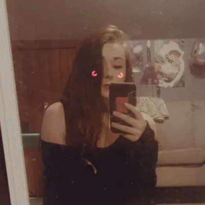 Indie Author | Local Bookstagrammer profile