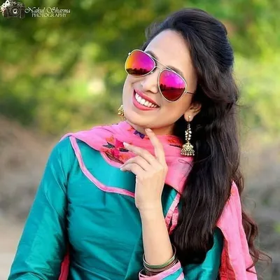 Punjabi Kuriyan😍😘 profile