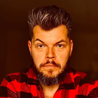 Adrian Charazka profile