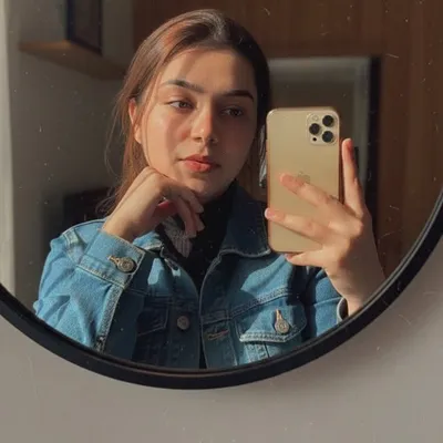 Pooja Ahujađ¸ profile