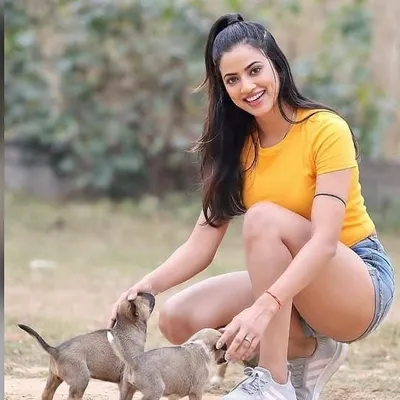 Pooja profile