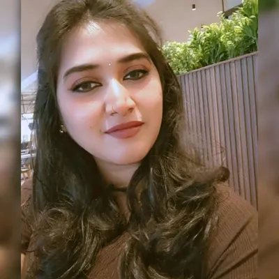 POOJA 🇮🇳 profile