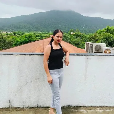 Pooja Chaurasia profile