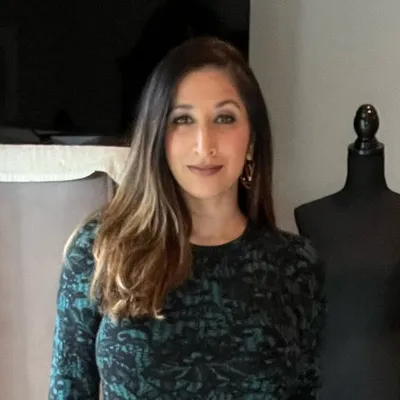 Pooja Freeman Fashion Consultant ๐ profile