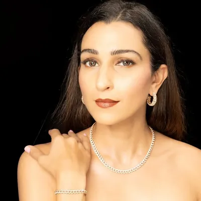 Pooja Kanwal Mahtani Instagram profile photo