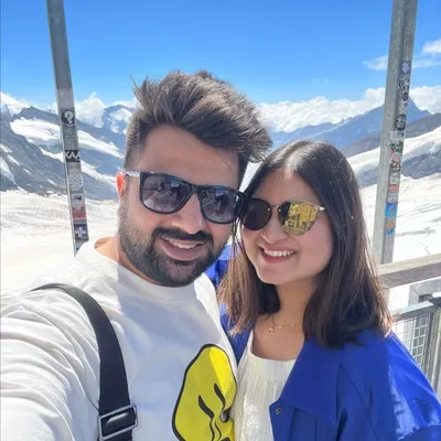 Pooja profile