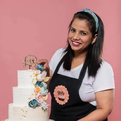Dr Pooja| Mumbai Cake Artist| Customised Cakes| Cake Coaching profile