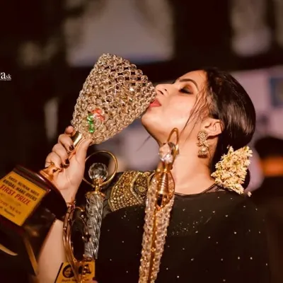 Pooja’s Trendz Celebrity makeup Artist profile