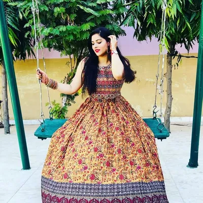 pooja sharma profile