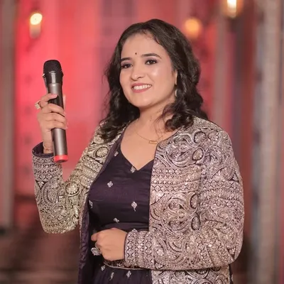 POONAM GONDALIYA SINGER profile