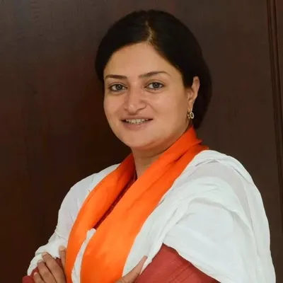 Poonamben Maadam profile