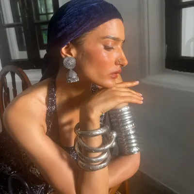 Poonam Nehra profile